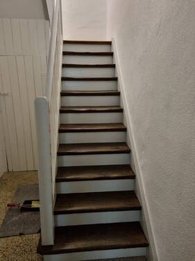Eingangstreppe nach oben - 