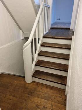 Treppe innerhalb der Wohnung - 