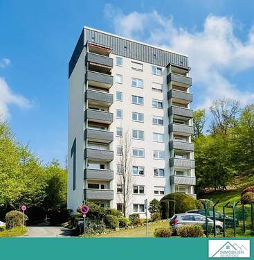 Titelbild - Naturliebhaber aufgepasst: Mitten im Grünen, Barrierearme 3 Zimmer ETW mit grandioser Aussicht