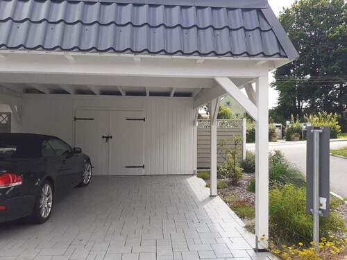 Carport und Garage - Einfamilienhaus mit 135,00 m&sup2; in Augustusburg / Grünberg zum Kaufen