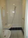 Bad mit Wanne - 
