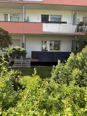 Bild 1 - Bezugsfreie 2-Zimmer Eigentumswohnung mit Garten