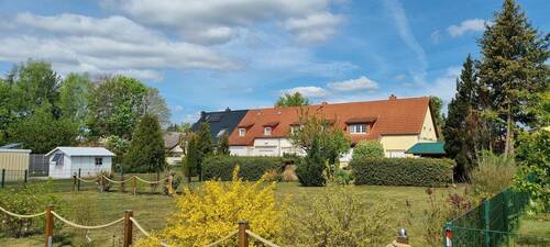 Blick zum Mittelhaus - 