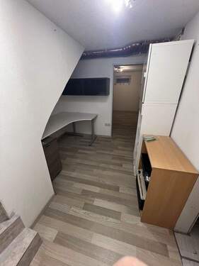 Keller Raum - 