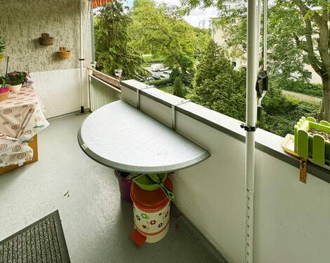 Balkon - 2 Zimmer Etagenwohnung in Berlin