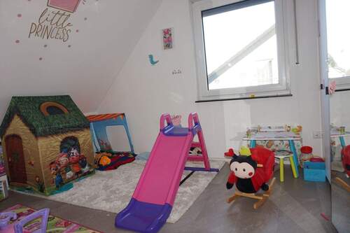 Kinderzimmer 2 - 