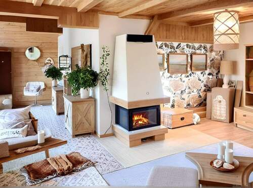 Wohnzimmer mit Kamin, vielleicht so? - 