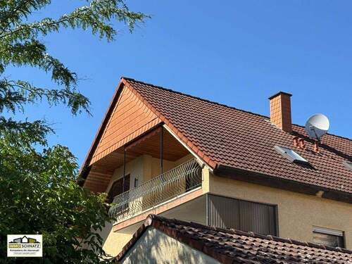 Blick auf dem Balkon - 3 Zimmer Etagenwohnung zum Kaufen in Obernburg am Main