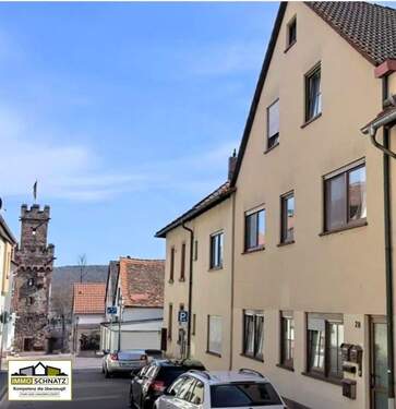 Hauseingang - Etagenwohnung mit 91,40 m&sup2; in Obernburg am Main zum Kaufen