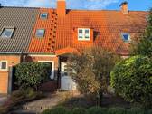 Straßenansicht - 4 Zimmer Reihenmittelhaus zum Kaufen in Husum