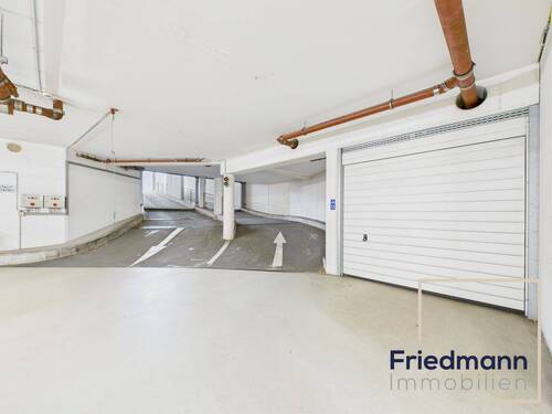 Ein- und Ausfahrt (2) - 1 Zimmer Etagenwohnung zum Kaufen in Trier