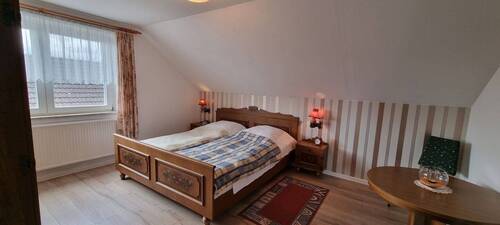 OG Schlafzimmer Wohnhaus - 