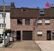 Gepflegtes Einfamilienhaus mit sonnigem Garten und Garage in sehr ruhiger und beliebter Ortslage - Stolberg (Rheinland) Büsbach Gepflegtes Einfamilienhaus mit sonnigem Garten und Garage in sehr ruhiger und beliebter Ortslage - Stolberg (Rheinland) Büsbach