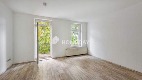 Wohnzimmer 1 - Gemütliche 2-Zimmer-Wohnung mit Südbalkon in denkmalgeschütztem Mehrfamilienhaus