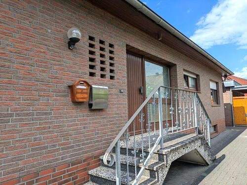 Eingang - 2 Zimmer Etagenwohnung zur Miete in Oldenburg