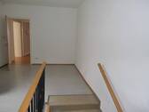 Treppenhaus - Aufgang ins 2. OG - 