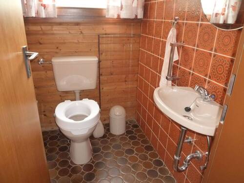  1.OG Gäste WC - 