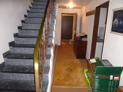  Zugang zum Keller - 