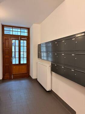 Apartment 161-12.JPG - 