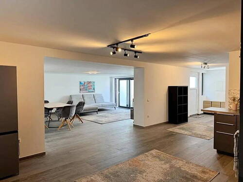 Wohnraum UG - 