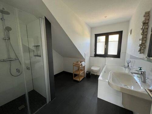 Badezimmer - 4 Zimmer Doppelhaushälfte in Kühlungsborn
