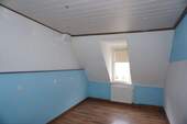 Schlafzimmer 3 - Etagenwohnung mit 109,00 m² in Kassel zum Kaufen