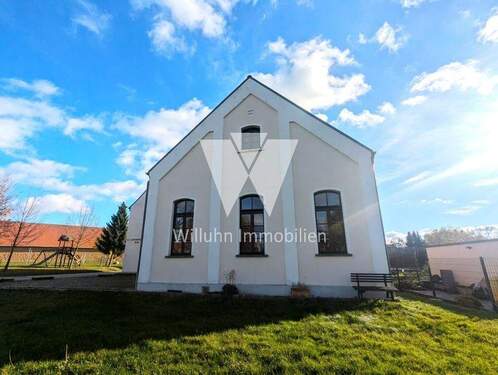 Ansicht von der Straße GE - Denkmalschutz: Event-Location+3 Wohnungen 