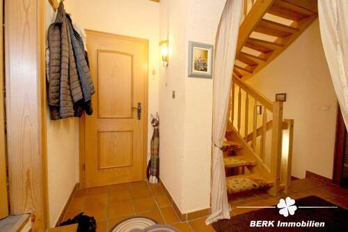 Eingangsbereich - 6 Zimmer Einfamilienhaus in Weibersbrunn