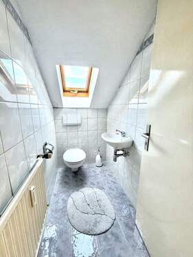 WC im Dachgeschoss - 