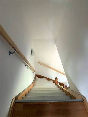 Treppe in den Keller - 