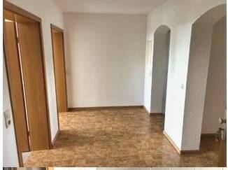 Blick in Wohnungeingang - Mehrfamilienhaus, Wohnhaus mit 700,00 m&sup2; in Görwihl zum Kaufen