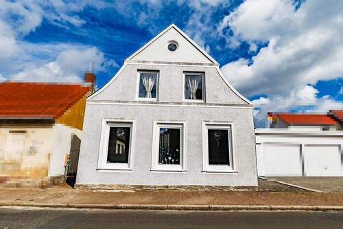 Titelbild - 3 Zimmer Einfamilienhaus zum Kaufen in Cuxhaven