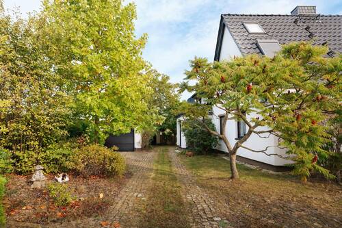 Bild 2 - 6 Zimmer Doppelhaushälfte zum Kaufen in Ludwigsfelde