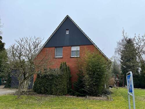 Vordere Ansicht - 5 Zimmer Einfamilienhaus in Wilsum