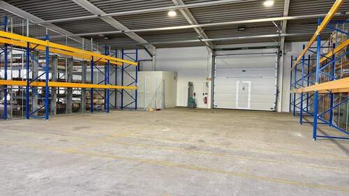 IMG_2862.jpeg - Halle in Geislingen zur Miete