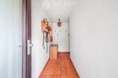 Flur Hintereingang EG - 