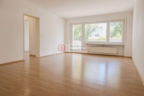 Wohn- und Essbereich - 4 Zimmer Etagenwohnung zum Kaufen in Frankfurt am Main