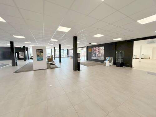 Verkaufsraum - Büro mit 740,00 m&sup2; in Trier / Euren zur Miete