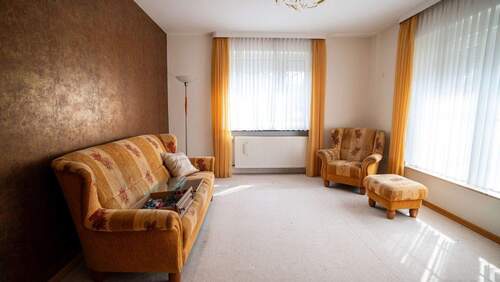 EG-WZ - Einfamilienhaus mit 284,00 m&sup2; in Uelzen zum Kaufen