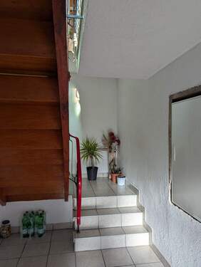 Treppenhaus - Einfamilienhaus mit 186,20 m&sup2; in Idar-Oberstein zum Kaufen