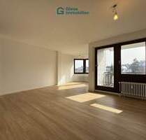 Erstbezug nach Sanierung: Moderne 3,5-Zi-Whg mit Balkon - Stuttgart Botnang