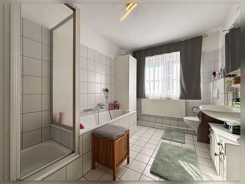 Bad - Etagenwohnung mit 81,00 m&sup2; in Borken zum Kaufen