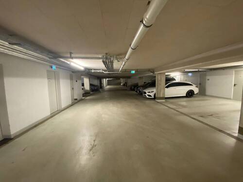 Tiefgarage - 