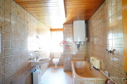 Badezimmer 1. OG - 