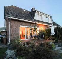 Sofort wohlfühlen: 5-Zi.-DHH mit Garten in Hannover-Anderten