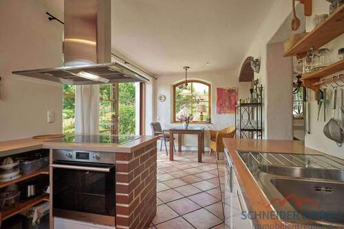 Wohnküche - 7 Zimmer Einfamilienhaus zum Kaufen in Icking