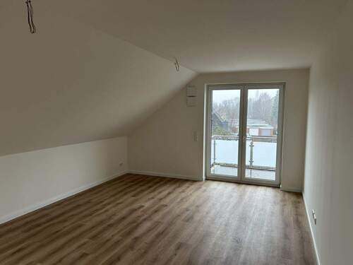 Wohnzimmer - 3 Zimmer Etagenwohnung zum Kaufen in Heide