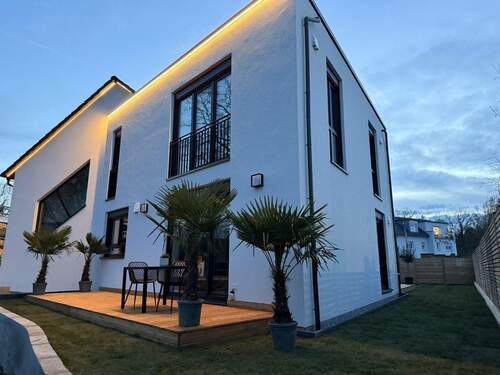 LED - 5 Zimmer Einfamilienhaus zum Kaufen in Erlangen