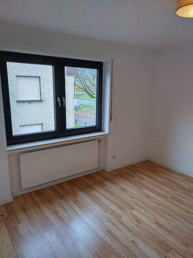 Arbeits- oder Kinderzimmer - 