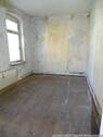 Raum - 1 Zimmer Mehrfamilienhaus, Wohnhaus in Limbach-Oberfrohna